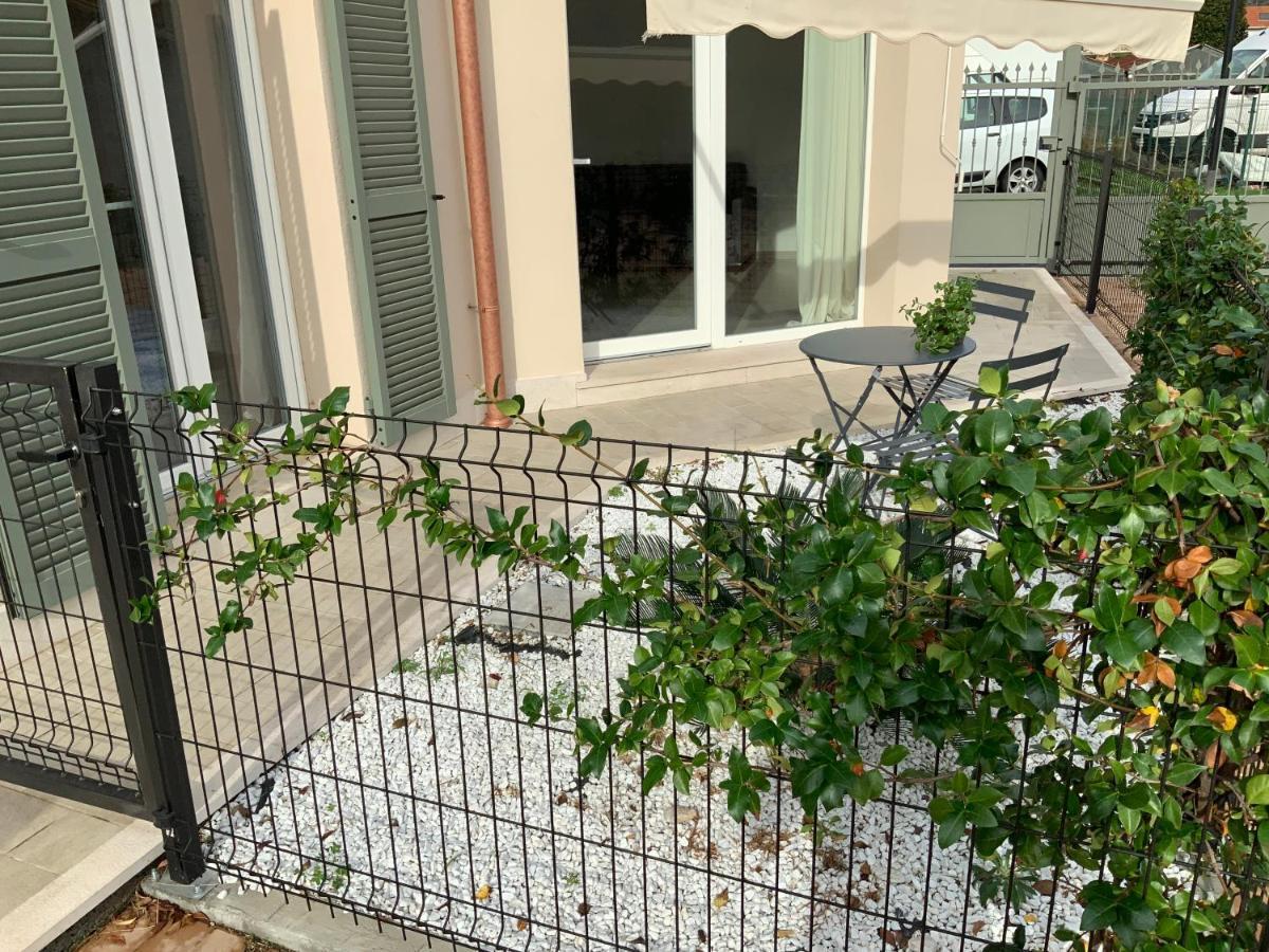 Casa Vacanze Romeo Pietra Ligure Bagian luar foto