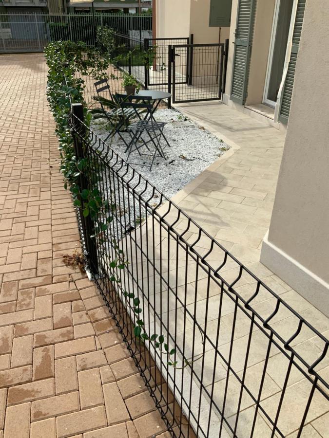 Casa Vacanze Romeo Pietra Ligure Bagian luar foto