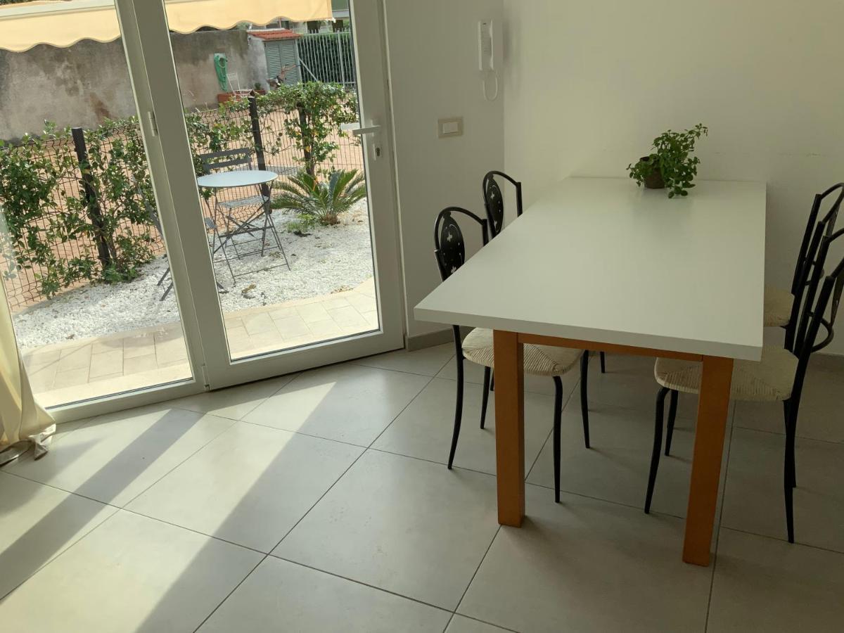Casa Vacanze Romeo Pietra Ligure Bagian luar foto